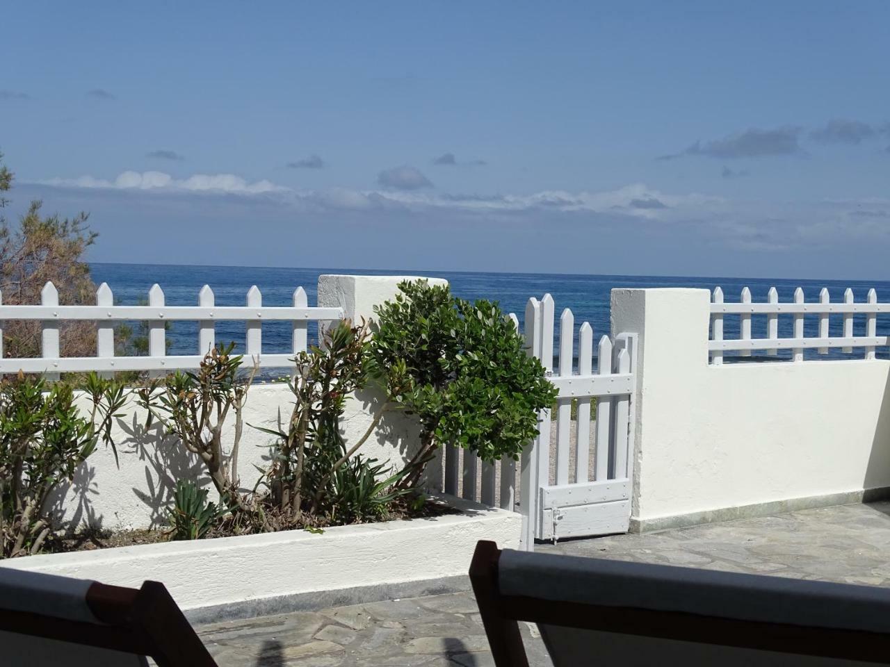 Nama Beach House Monolithos  Luaran gambar
